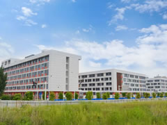 看，這就是“五心”學(xué)?！仓輺|辰國(guó)際學(xué)校